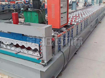 780大圆弧压瓦机