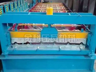 860型彩钢板压型设备