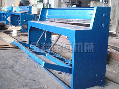 1.3米脚踏剪板机