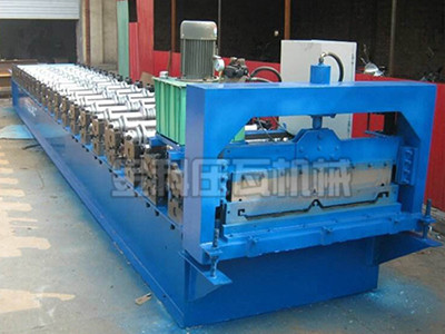 675型角驰成型机