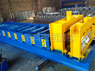 竹筒式琉璃瓦机