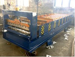 金科910彩钢瓦设备发往昆明,产品保修一年终身维护