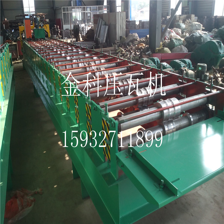 全自动820型压瓦机